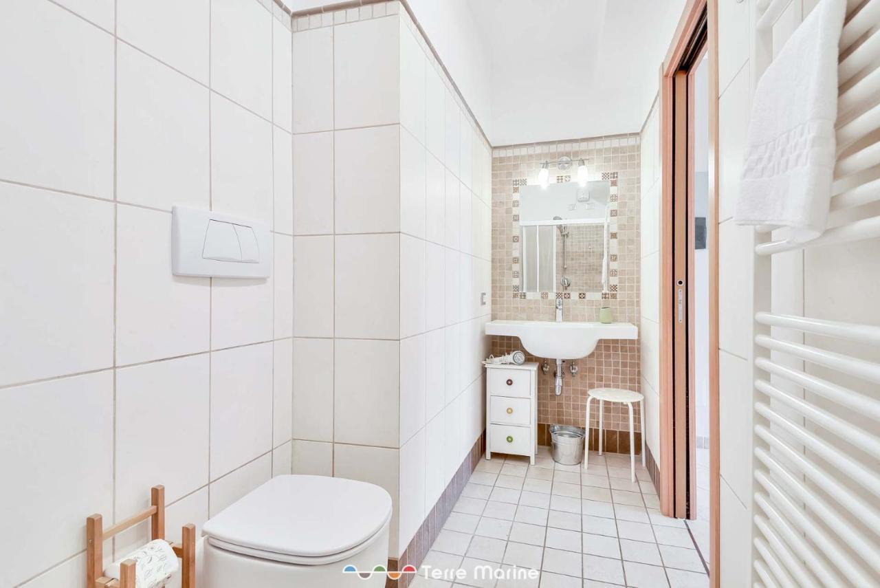Affittacamere Niria, Terre Marine โวลัสตรา ภายนอก รูปภาพ