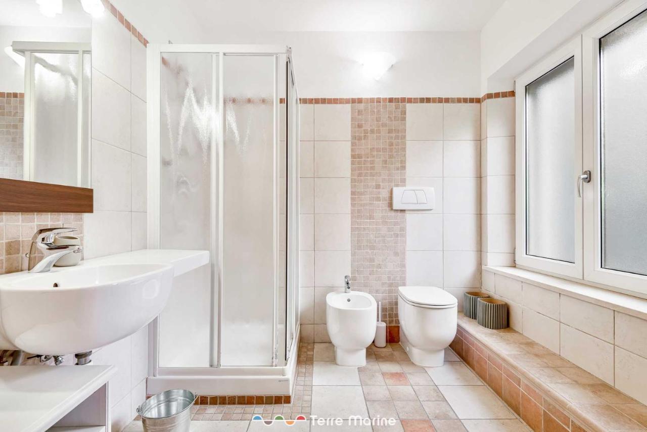 Affittacamere Niria, Terre Marine โวลัสตรา ภายนอก รูปภาพ